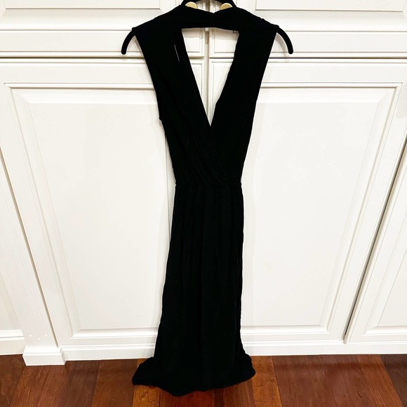 Ella Moss Women’s Black Maxi Dress Deep V Neck Resortwear Gauzy Flowy - Picture 1 of 9